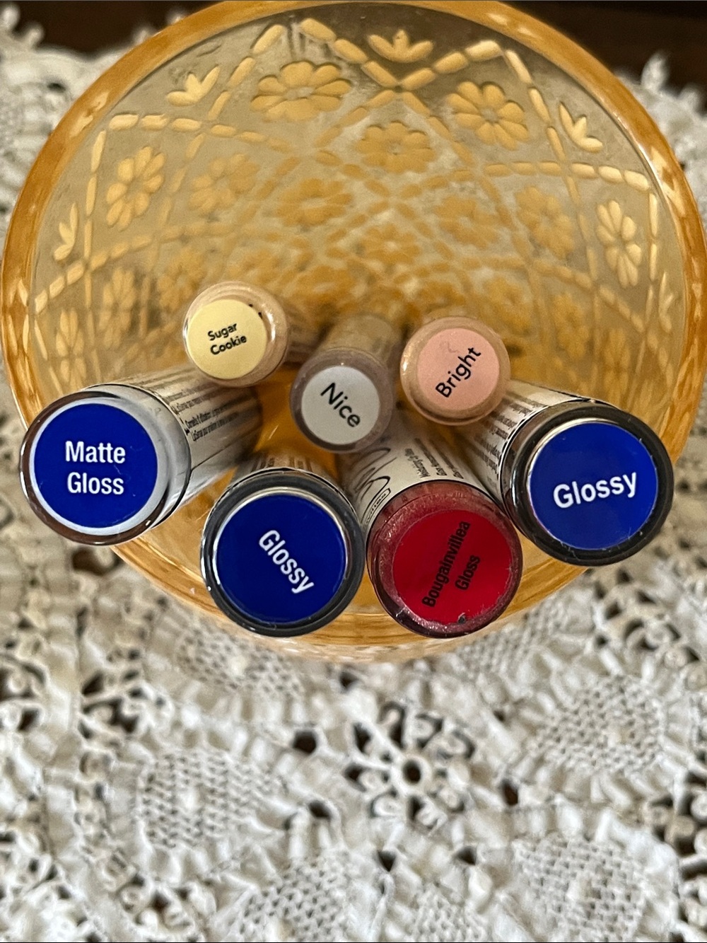 NWT SEALED LipSense Moisturizing 7 Lip Gloss Bundle - Picture 2 of 3